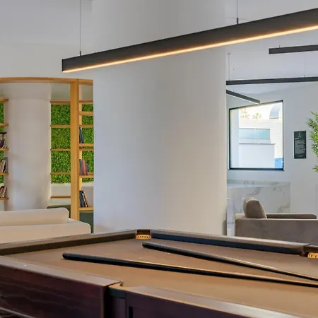 In S.lucas Residence, By Pausa H. *